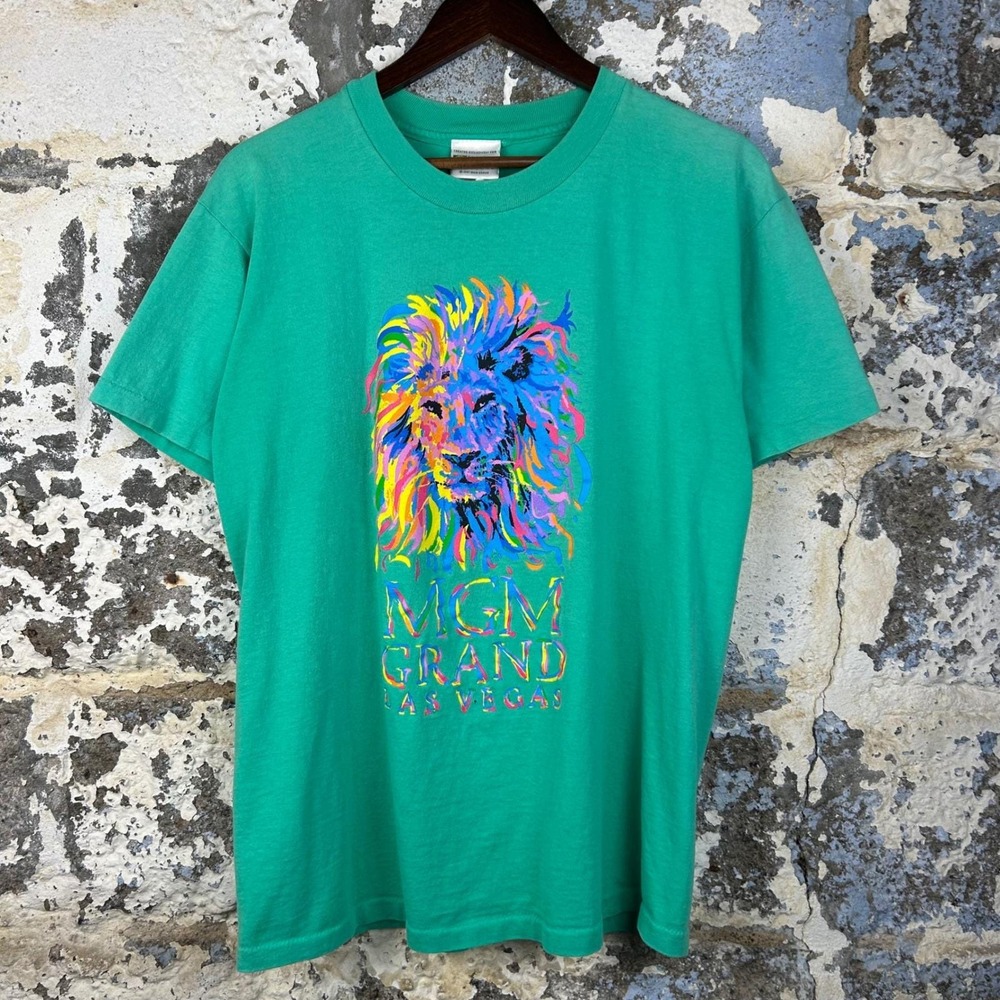 MGM Grand Graphic T-Shirt Mens Large Green Good 1997 Vintage Lion Neon USA Made